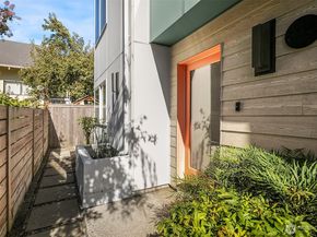 8326 14th Avenue NW, Seattle WA 98117