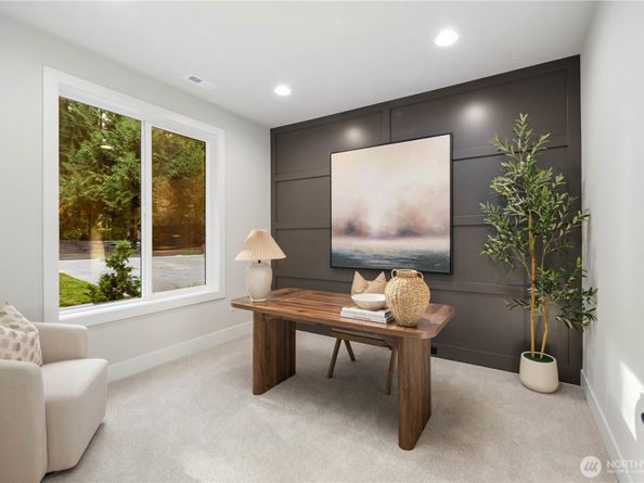 12206 NE 61st Street, Kirkland WA 98033