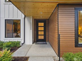 12206 NE 61st Street, Kirkland WA 98033