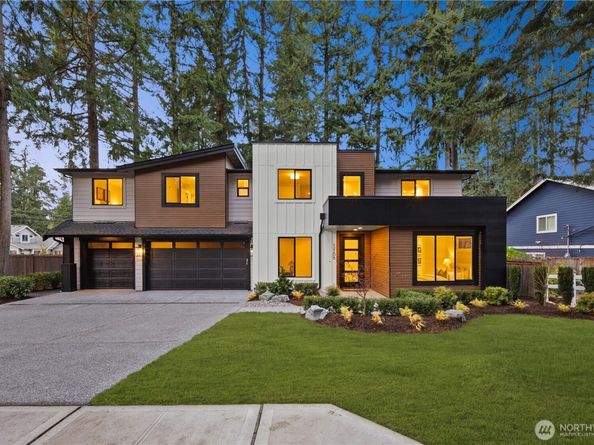 12206 NE 61st Street, Kirkland WA 98033
