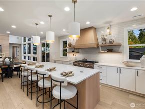 12206 NE 61st Street, Kirkland WA 98033