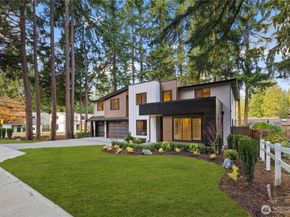 12206 NE 61st Street, Kirkland WA 98033