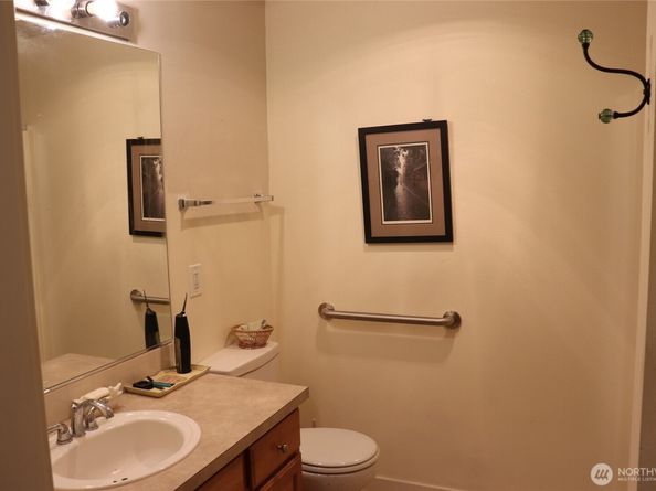 55 Williams Avenue S 104, Renton WA 98057