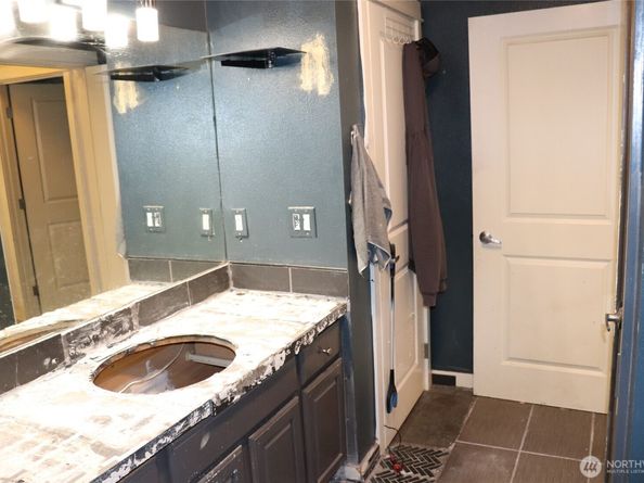 55 Williams Avenue S 104, Renton WA 98057