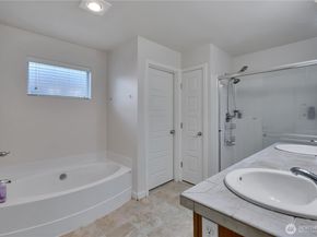 29402 120th Avenue SE, Auburn WA 98092