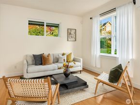 1748 25th Walk NE, Issaquah WA 98029