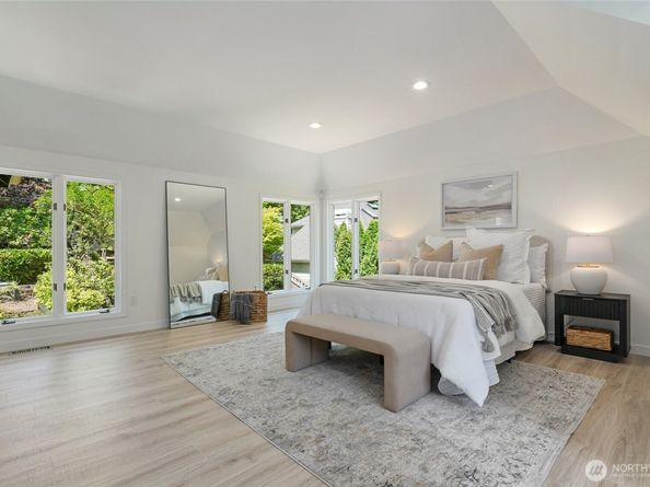 2513 225th Place NE, Sammamish WA 98074