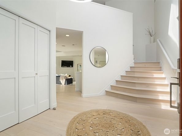 2513 225th Place NE, Sammamish WA 98074