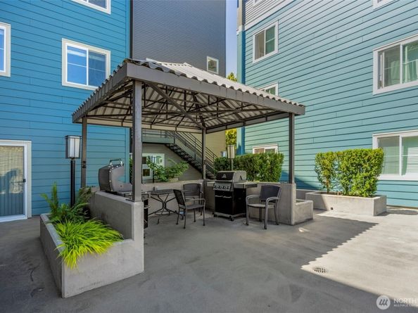 300 10th Avenue A310, Seattle WA 98122