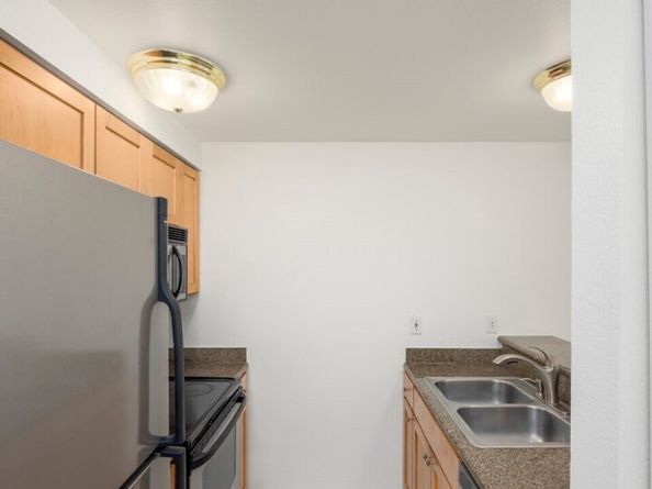 300 10th Avenue A310, Seattle WA 98122