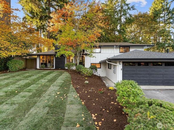 2133 170th Avenue NE, Bellevue WA 98008