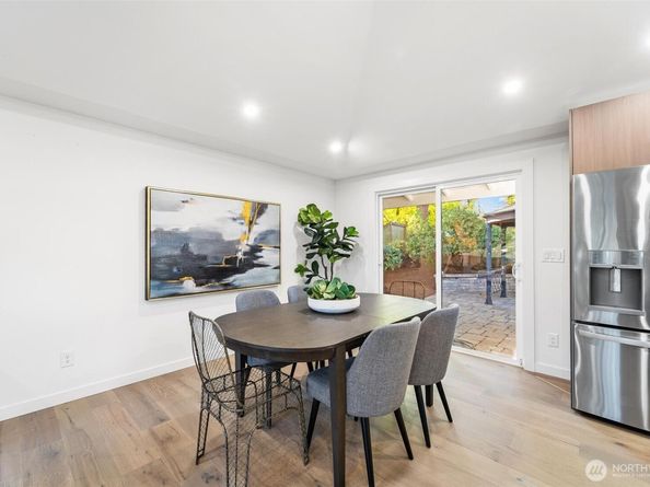 2133 170th Avenue NE, Bellevue WA 98008