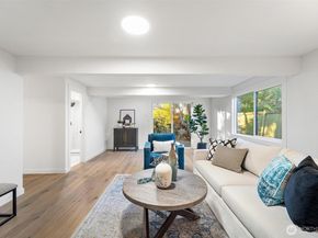 2133 170th Avenue NE, Bellevue WA 98008