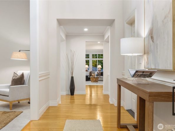 14699 NE 16th Street, Bellevue WA 98007