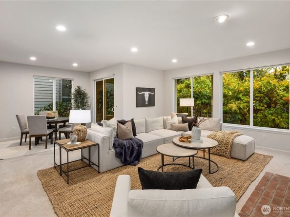 14699 NE 16th Street, Bellevue WA 98007