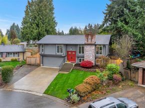 3807 SW 327th Street, Federal Way WA 98023
