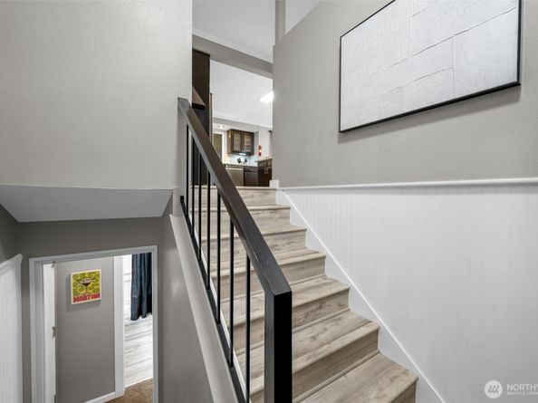 3807 SW 327th Street, Federal Way WA 98023