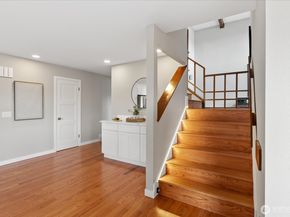 11737 Lakeside Avenue NE, Seattle WA 98125