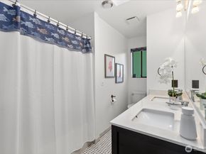 11737 Lakeside Avenue NE, Seattle WA 98125