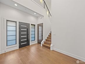 1221 158th Place SW, Lynnwood WA 98087