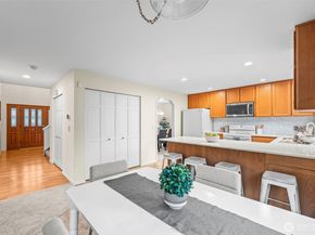 20224 102nd Place SE, Kent WA 98031