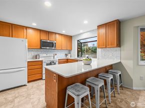 20224 102nd Place SE, Kent WA 98031