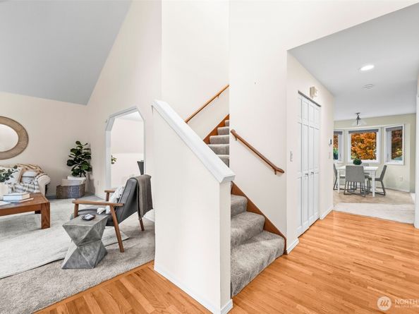 20224 102nd Place SE, Kent WA 98031