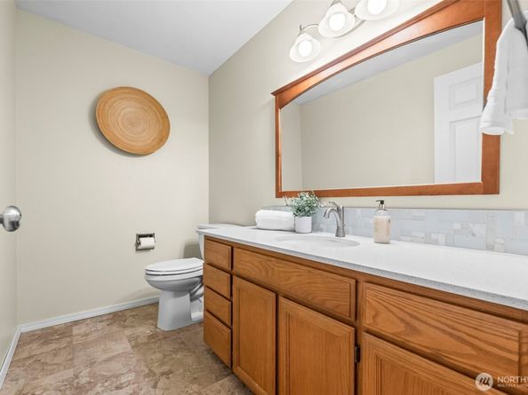 20224 102nd Place SE, Kent WA 98031