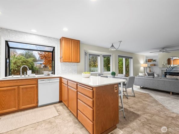 20224 102nd Place SE, Kent WA 98031