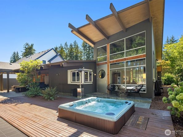 150 131st Avenue NE, Bellevue WA 98005