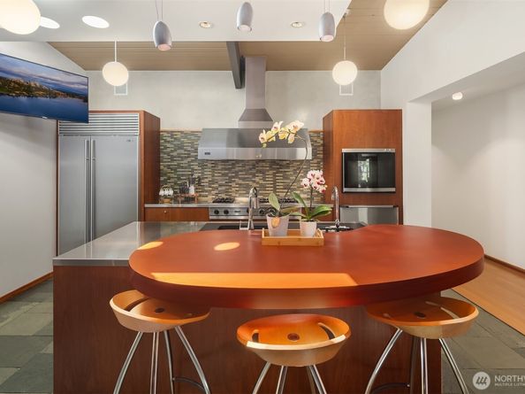 150 131st Avenue NE, Bellevue WA 98005