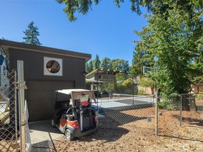 150 131st Avenue NE, Bellevue WA 98005