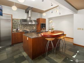 150 131st Avenue NE, Bellevue WA 98005