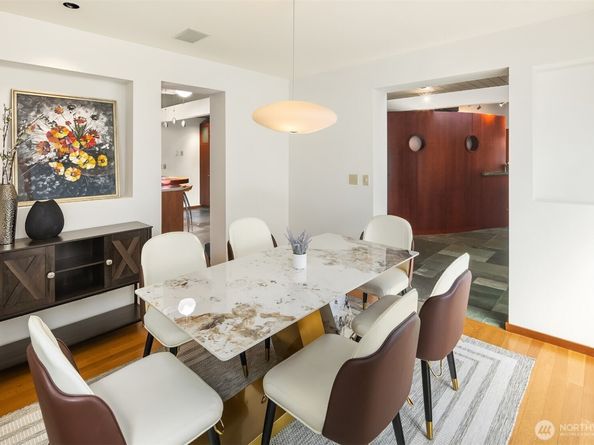 150 131st Avenue NE, Bellevue WA 98005