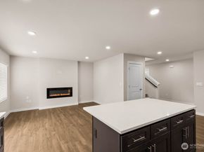 3813 194th Lane SE, Bothell WA 98012