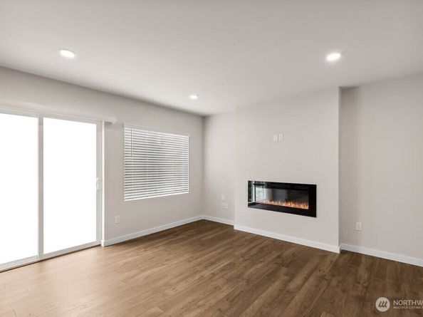 3813 194th Lane SE, Bothell WA 98012