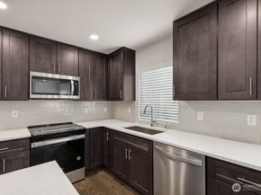 3813 194th Lane SE, Bothell WA 98012