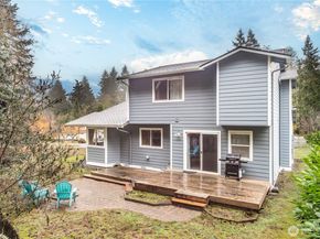 25761 Norval Lane NW, Poulsbo WA 98370