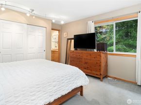 25761 Norval Lane NW, Poulsbo WA 98370