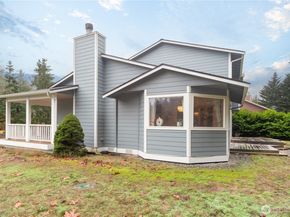 25761 Norval Lane NW, Poulsbo WA 98370