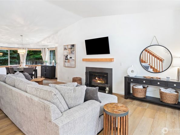 25761 Norval Lane NW, Poulsbo WA 98370