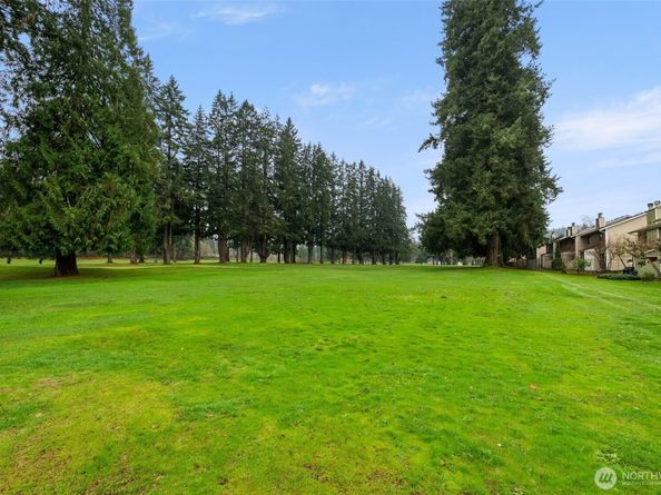 3926 NW Fairway Lane, Bremerton WA 98312