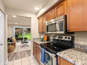 3926 NW Fairway Lane, Bremerton WA 98312