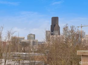 1508 18th Avenue E, Seattle WA 98122