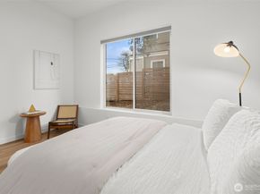 1508 18th Avenue E, Seattle WA 98122