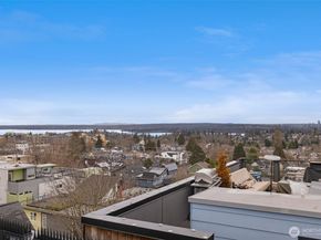 1508 18th Avenue E, Seattle WA 98122