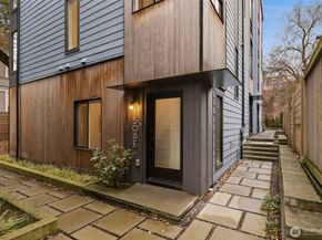 1508 18th Avenue E, Seattle WA 98122