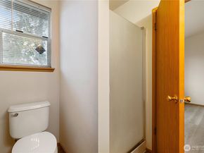 2078 SE 8th Drive, Renton WA 98055