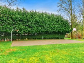 2078 SE 8th Drive, Renton WA 98055