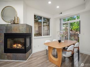 12721 SE 41st Place 109, Bellevue WA 98006